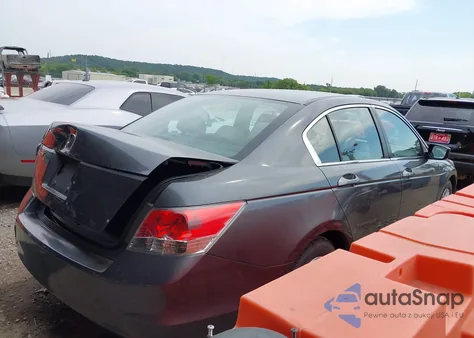 2010 Honda Accord 2.4 Lx-P z USA, uszkodzony, nr VIN 1HGCP2F48AA175236